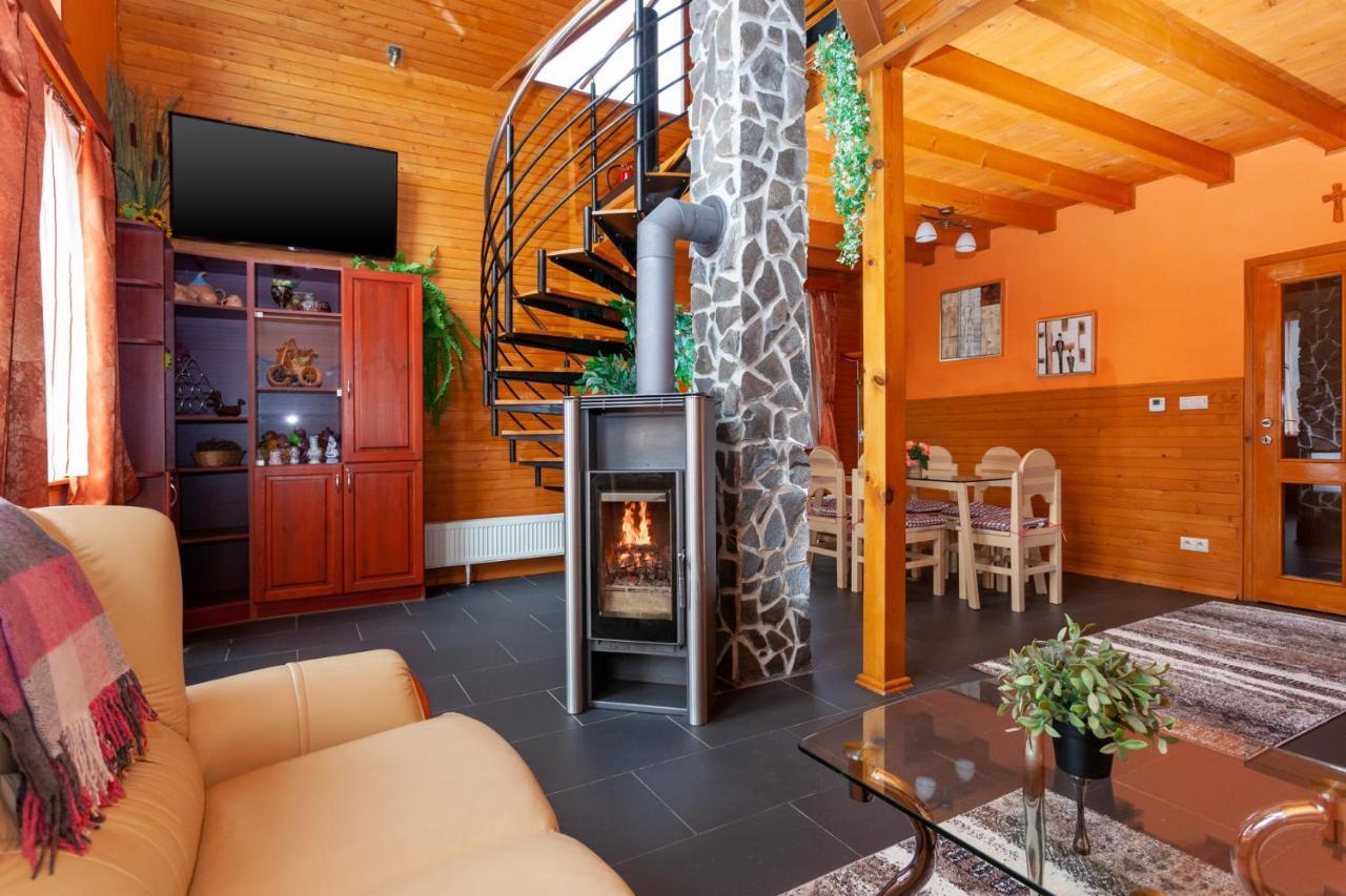 Winter & Summer - Chalets Zdiar Exterior photo
